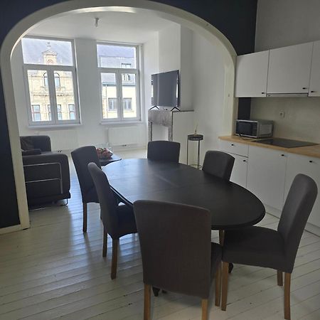 Living History - Suikernest Aparthotel Antwerp Exterior photo